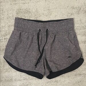 Like New- Women’s Lululemon Shorts